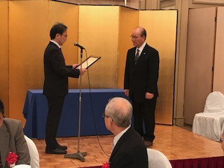 県人会の活動に長期にわたり尽くされた平賀副会長に宮城県から感謝状が寄与された